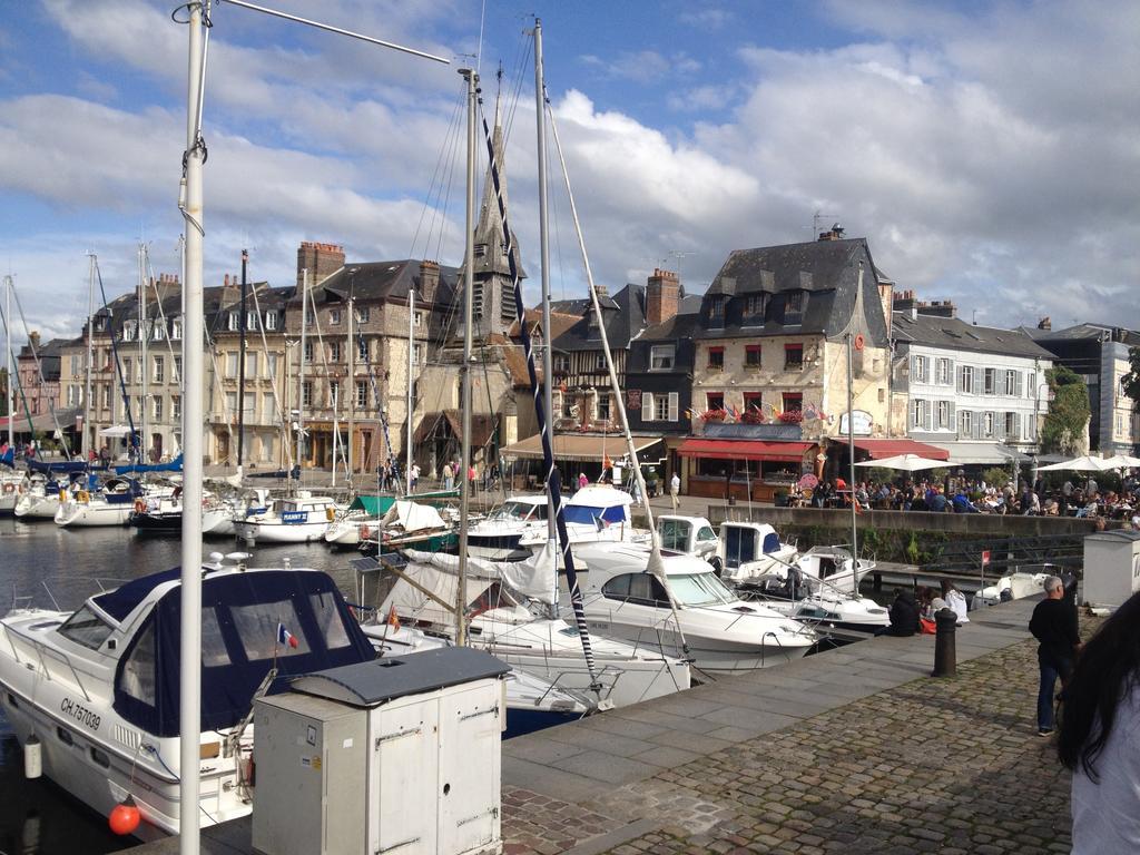 La Maison De Pierre Et Valérie Ste Catherine Hébergement de vacances Honfleur